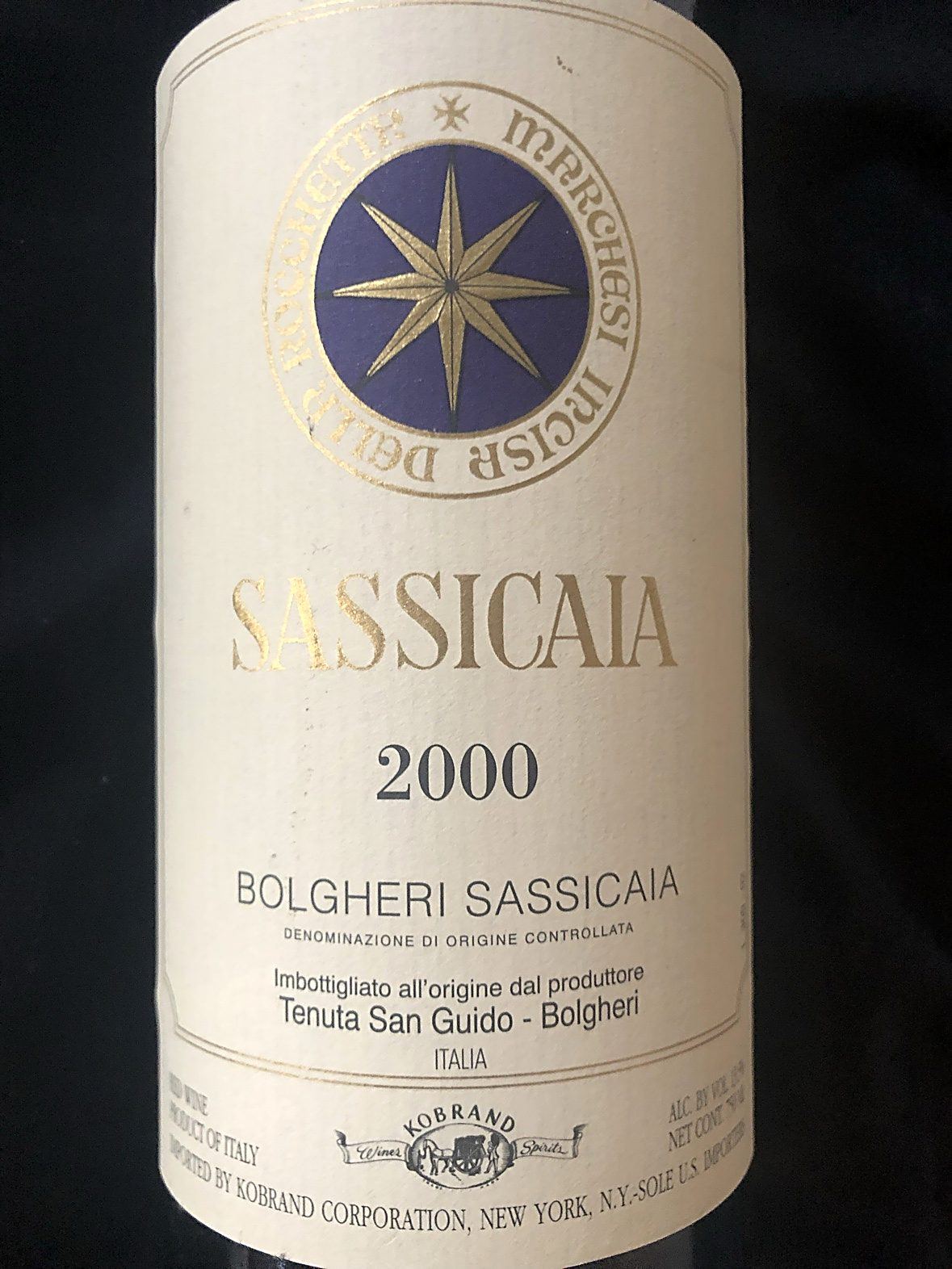 Sassicaia 2000 Bolgheri label close up